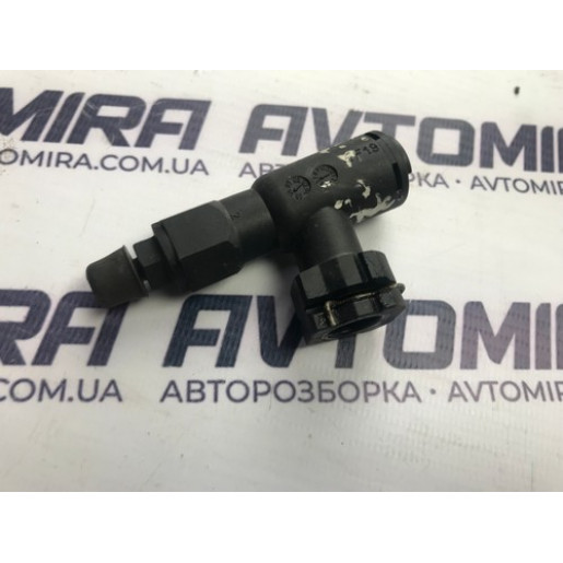 Соединитель трубки сцепления Opel Astra H 2004-2010 55352050